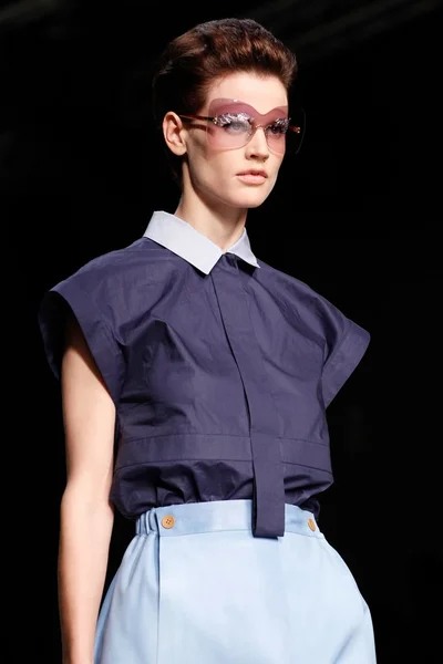 Look 93